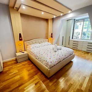 Center Apartment Tirana
