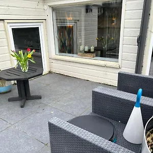 Luxury On Robs Houseboat Special For Couples Bed & Breakfast Amsterdam